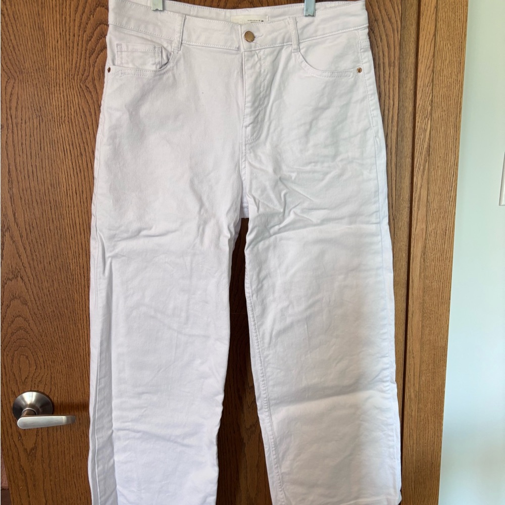 Zara White High-Rise Straight Jeans with Gold Button